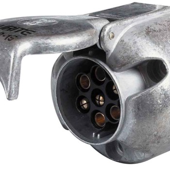 7 Pin Metal Socket ISO 1724   069219