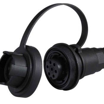 7 Pin Trailing Socket 046519